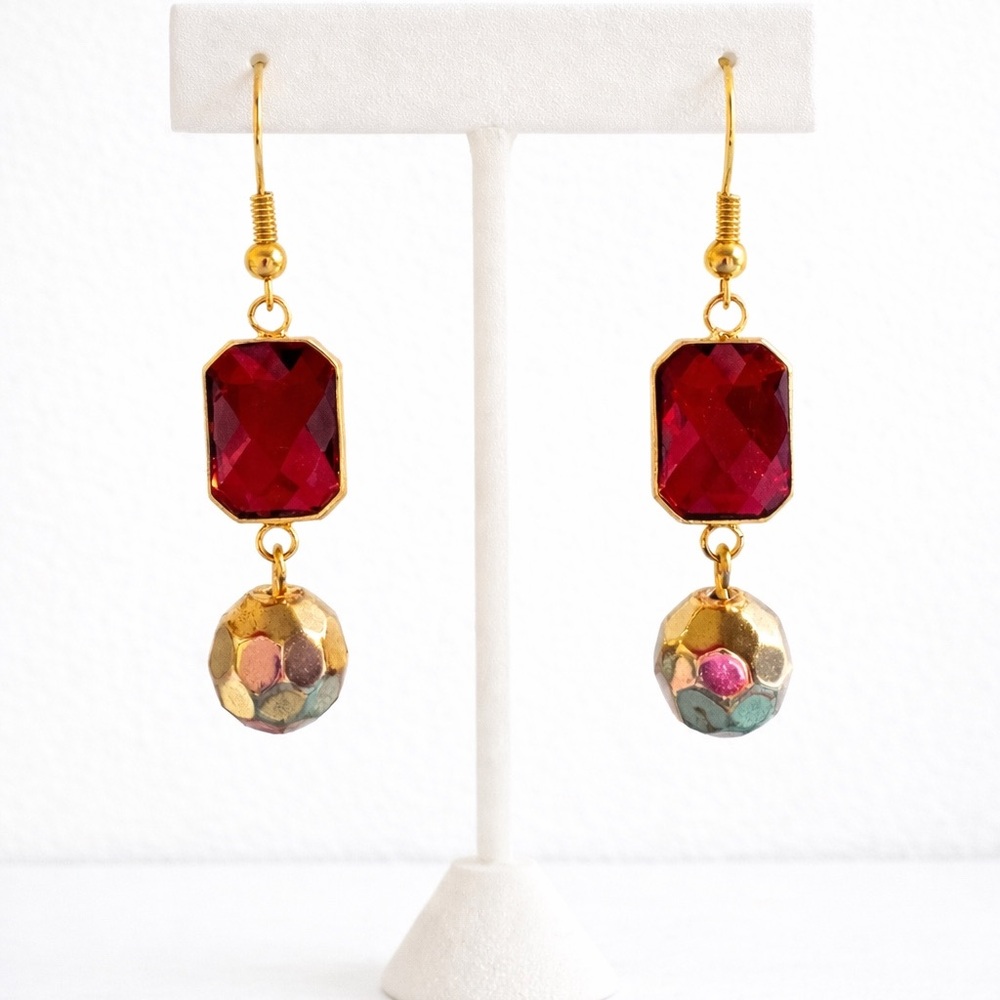 The Evening Invitation Earrings